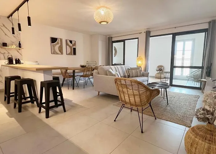 D24 La Cle T3 - Parking - Clim - Modernite A Apartment Bonifacio (Corsica)